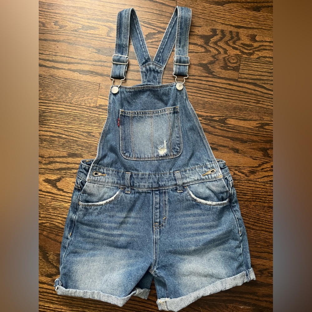 Youth Levi’s short destrssed overalls